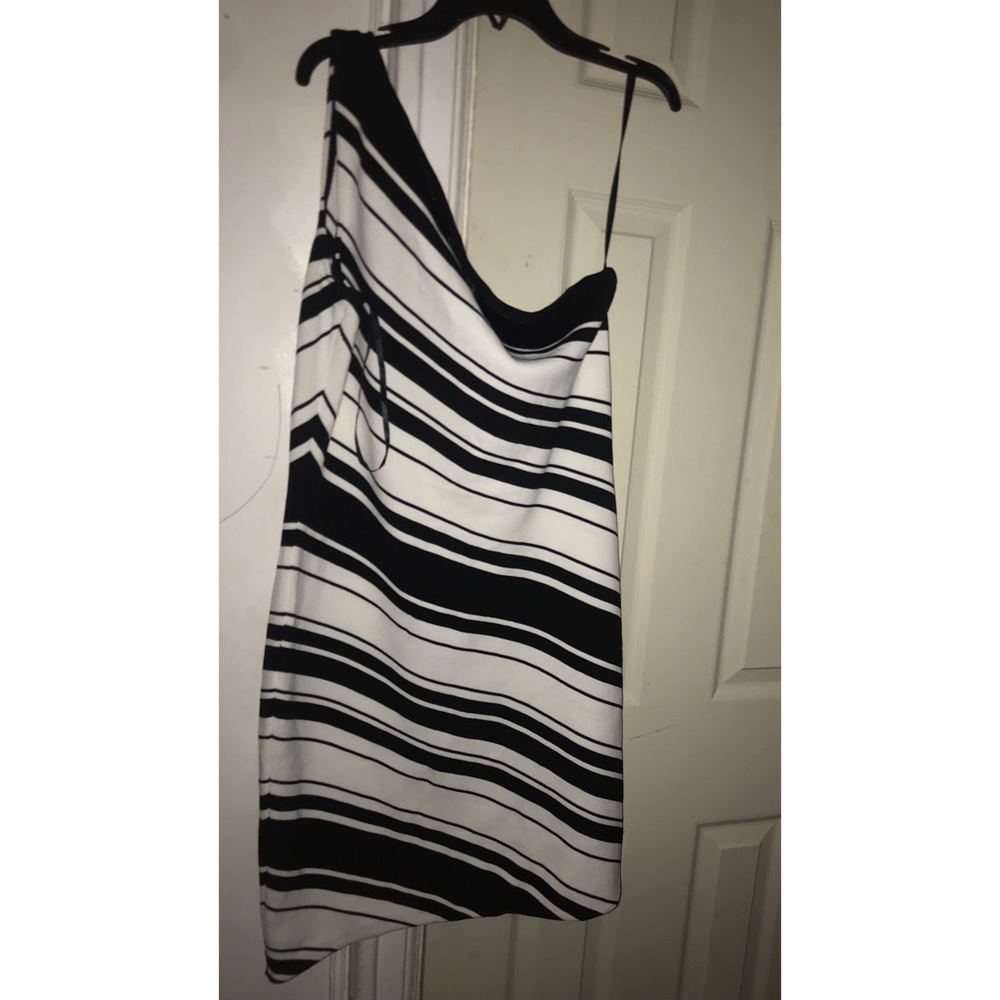 Ralph Lauren Black & White Off The Shoulder